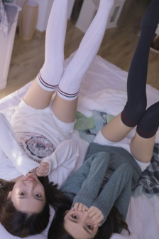 被迫沦为玩物的美妇